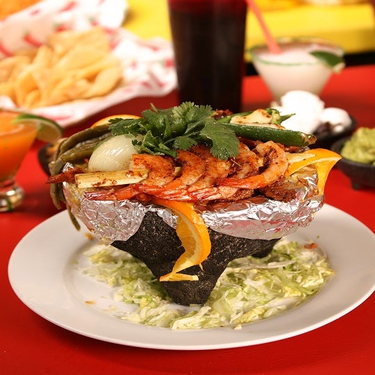 4/11/2015 tarihinde Salsa Leedos Mexican Grillziyaretçi tarafından Salsa Leedos Mexican Grill'de çekilen fotoğraf
