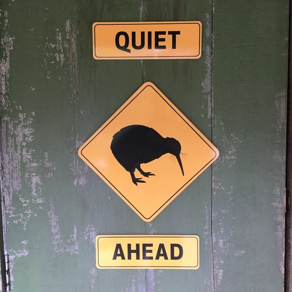 Foto diambil di Auckland Zoo oleh Andriy P. pada 12/10/2017