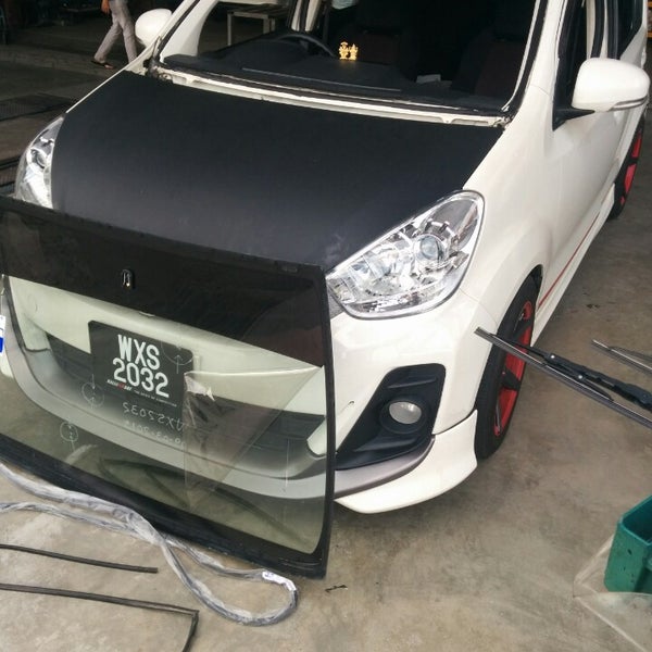Pusat Cermin Kereta N U Automotive Shop