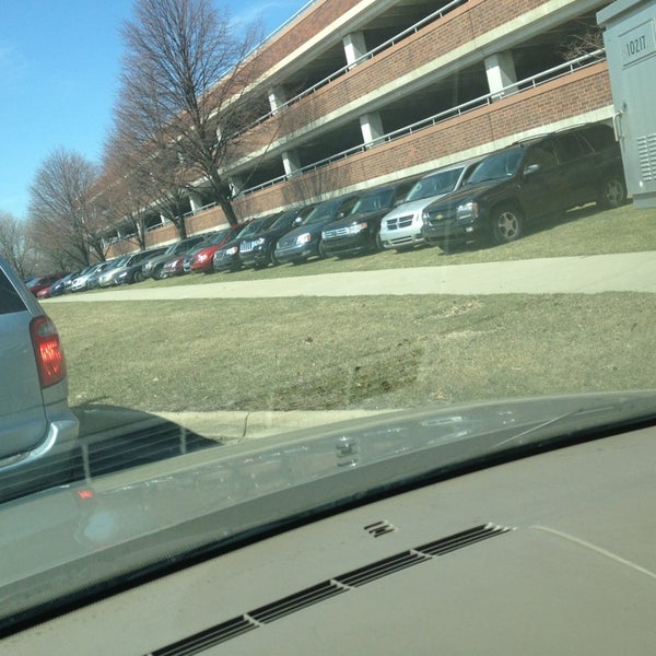 Detroit Zoo Parking Garage Parking in Royal Oak