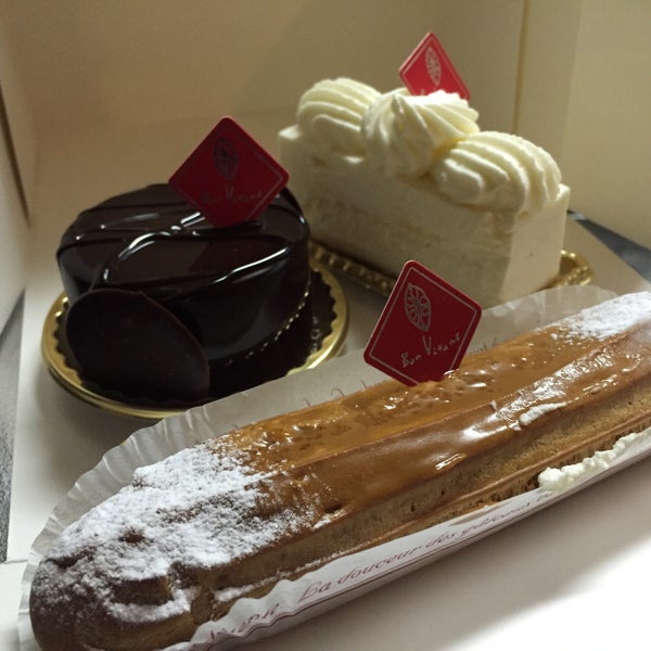 Photos At Bon Vivant ボン ヴィバン Dessert Shop In Sapporo
