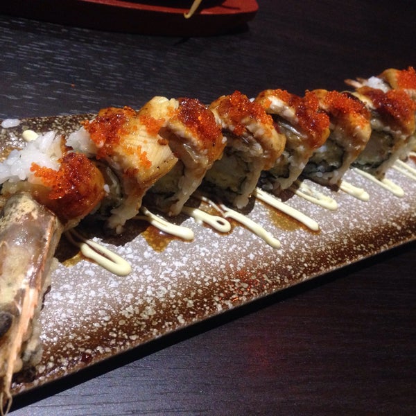 Photo taken at Sushi Waka by Airinraya W. on 11/16/2015
