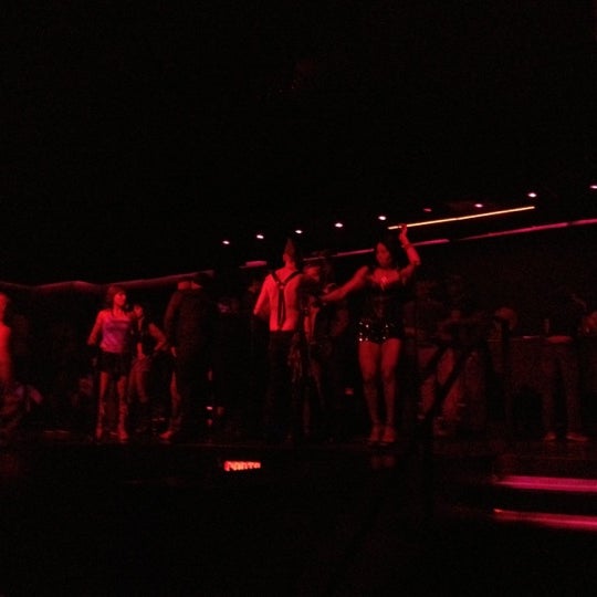 รูปภาพถ่ายที่ Stereo Nightclub โดย Jean-Marc D. เมื่อ 10/7/2012