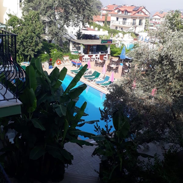 Foto tirada no(a) Green Peace Hotel por Serkan E. em 7/11/2019