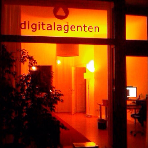 Foto tomada en digitalagenten GmbH Consulting Agentur für digitales Marketing  por Lorenz W. el 9/19/2013