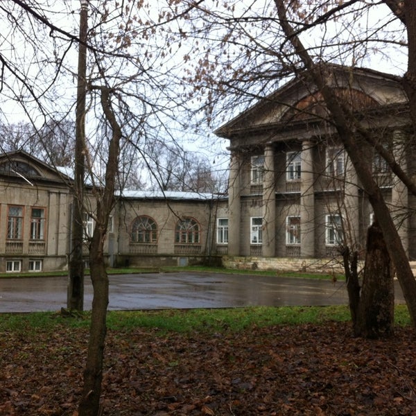 Семисосны агроусадьба брест. Городище усадьба. Городище усадьба. Посёлок свердловский щёлковский район. Городище усадьба.