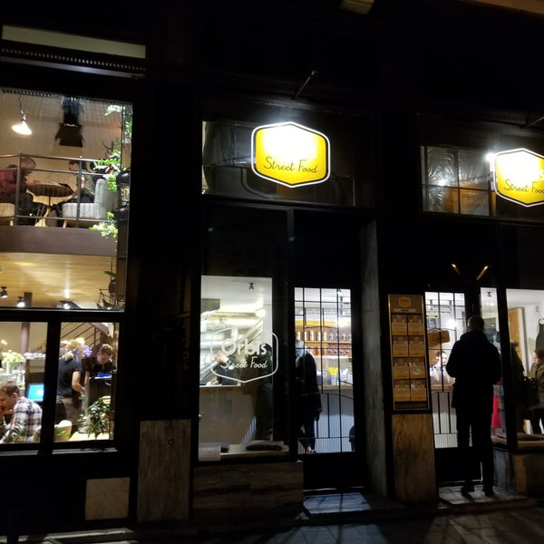 3/21/2018 tarihinde Olga S.ziyaretçi tarafından Orbis Street Food'de çekilen fotoğraf