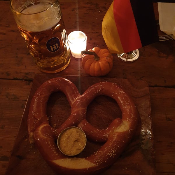 Das Foto wurde bei Heidelberg Restaurant von Olga S. am 10/13/2019 aufgenommen