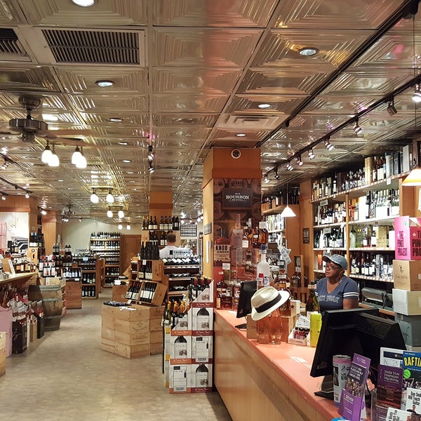 Vintage Grape Wine Store in Upper East Side