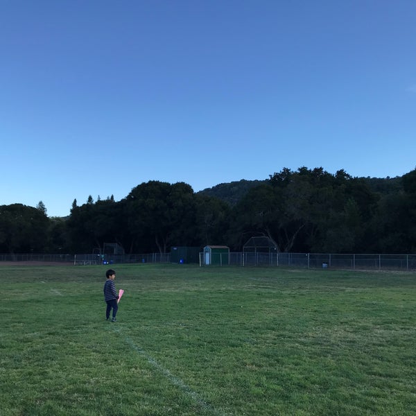 Photos at Del Rey Elementary School 1 tip from 48 visitors