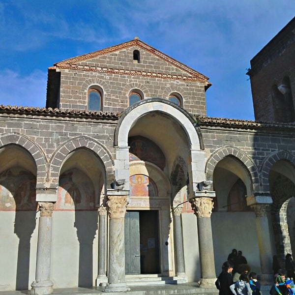 Basilica Benedettina Sant'Angelo in Formis - Iglesia