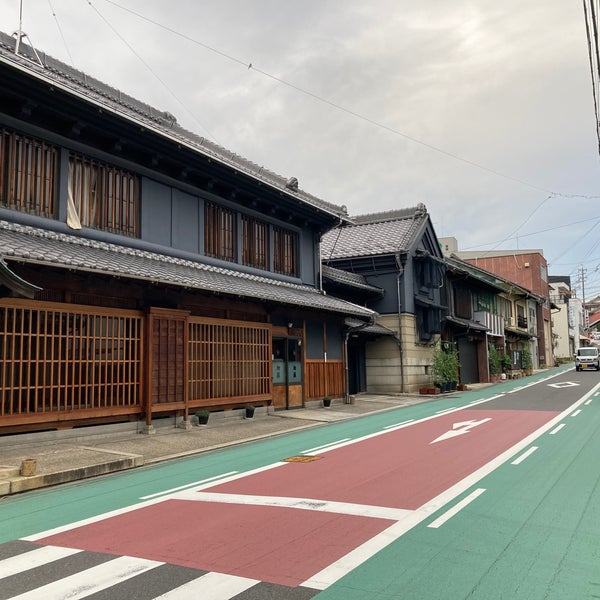 本町オリベストリート 道路 本町オリベストリート 道路