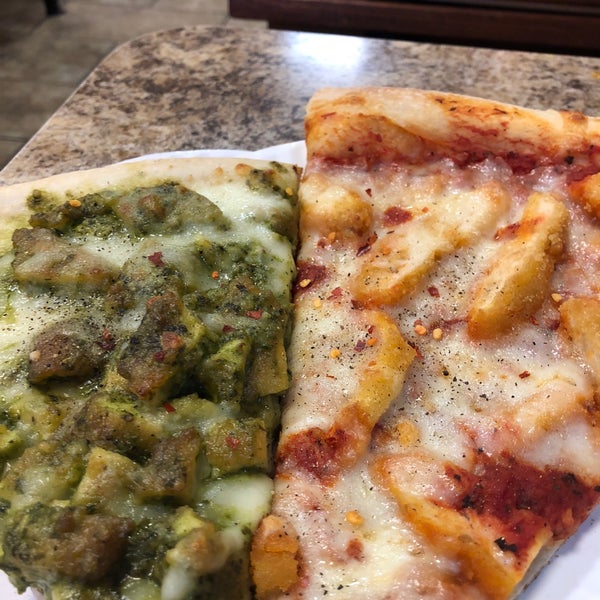 Neil's Pizzeria & Restaurant Pizzeria in Wayne