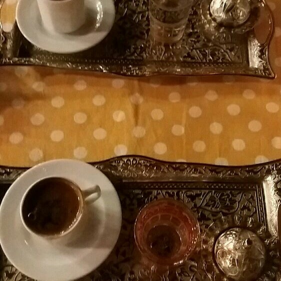 6/12/2016にözlem🅱がAnatolia Restaurant İzmir Cafe Restaurantで撮った写真