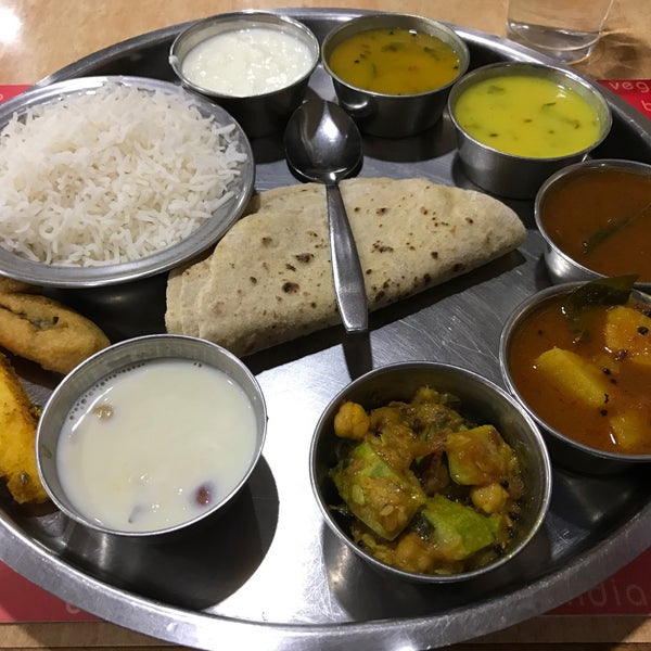 Foto tomada en Branto Indian Vegetarian Restaurant  por Londonboy el 6/2/2017