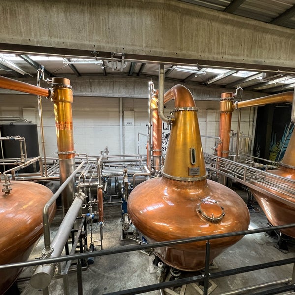 Foto diambil di Teeling Whiskey Distillery oleh Londonboy pada 8/10/2023