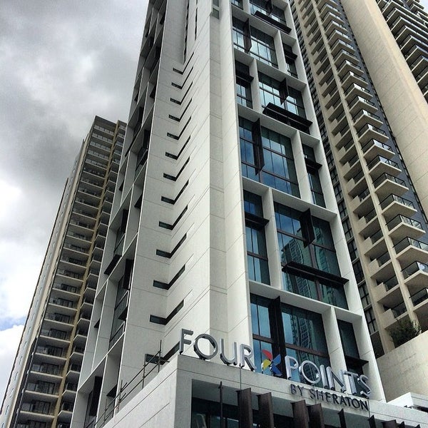 Photo taken at Four Points by Sheraton Brisbane by Francesco L. on 2/20/2014