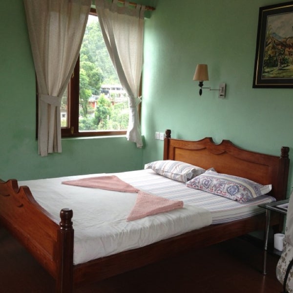 Обложки глянцевых журналов групповые фото. Группа oh my girl имена. Женское трио. Женские трио группы. Луч with sister.