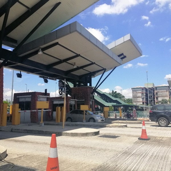 Plaza Tol Seri Muda  LKSA Highway , Section 35