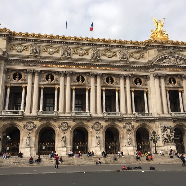 9/25/2017 tarihinde Petko T.ziyaretçi tarafından L&#39;Entracte Opéra'de çekilen fotoğraf