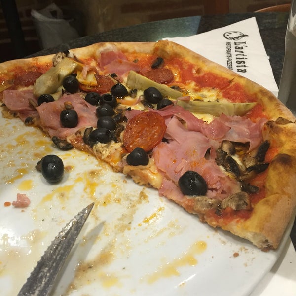 Fotos en L'Artista Golders Green, Greater London