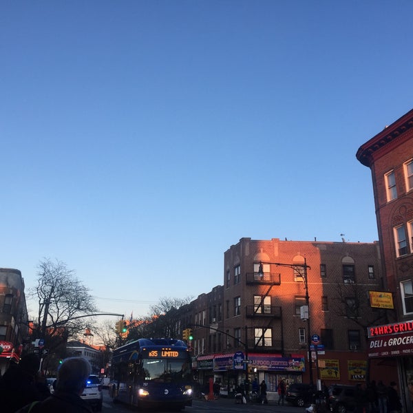 Eight Street Latins