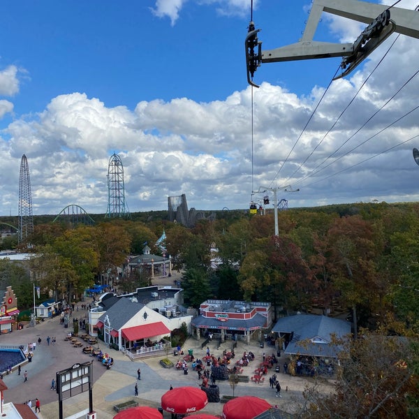 Photo taken at Six Flags Great Adventure by Victoria I. on 10/30/2021