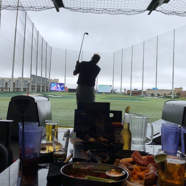 Photo taken at Topgolf by Daryl W. on 9/22/2018