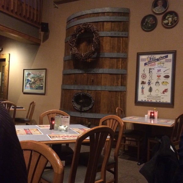 Photo taken at Delafield Brewhaus by Maria L. on 6/3/2015
