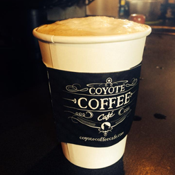 Foto tirada no(a) Coyote Coffee Cafe - Powdersville por Tunckie L. em 4/2/2016