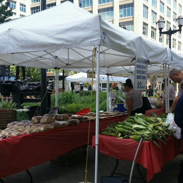Harborside Amish Market Exchange Place North Jersey City, NJ