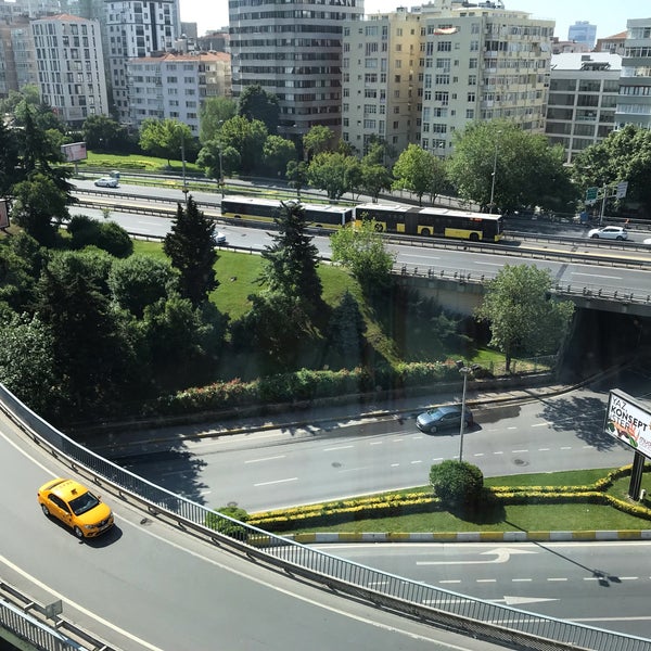 Photo taken at DoubleTree by Hilton Istanbul Esentepe by parichehrr e. on 5/26/2019