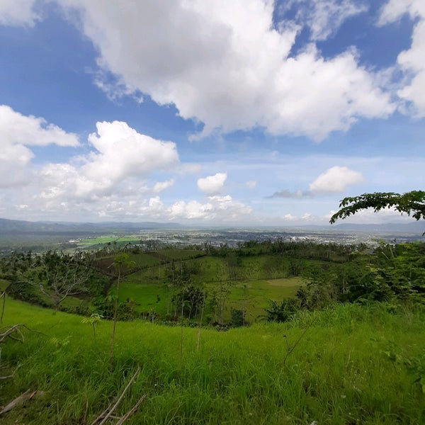 Kawa Kawa Hill and Natural Park Tuburan