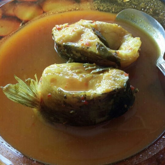 Asam Pedas Ikan Baung - Kuala Berang, Terengganu