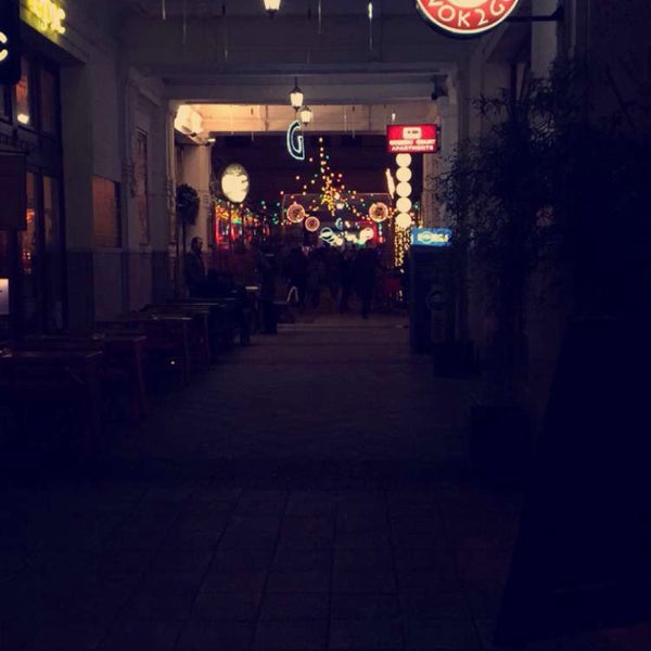 12/27/2015にAndra L.がSpíler Shanghaiで撮った写真