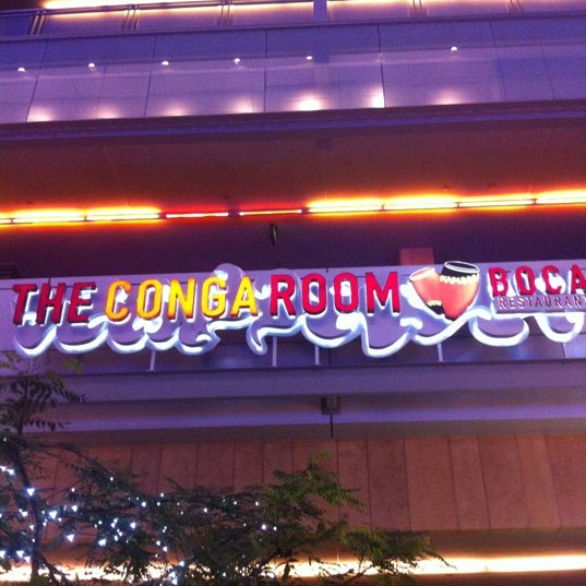 Photo prise au The Conga Room par Todd B. le11/30/2012