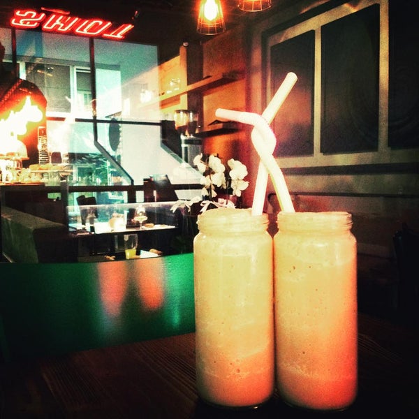 7/10/2015にStilika. C.が•BLACK SHOT Coffee &amp; Pubで撮った写真