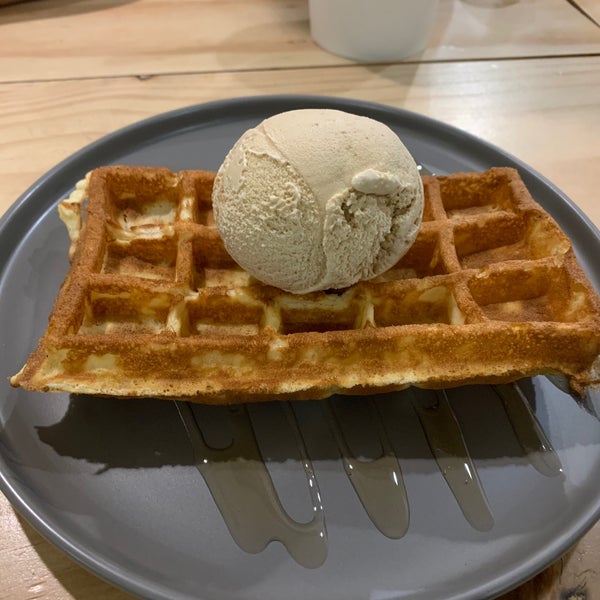 4/8/2023에 Oldpier님이 Merely Ice Cream에서 찍은 사진