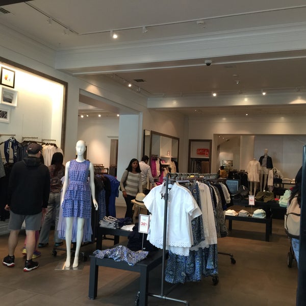 Banana Republic Garden City, NY