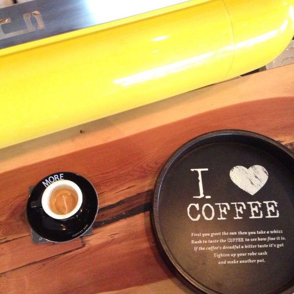 4/9/2015にMore Coffee &amp; TeaがMore Coffee &amp; Teaで撮った写真