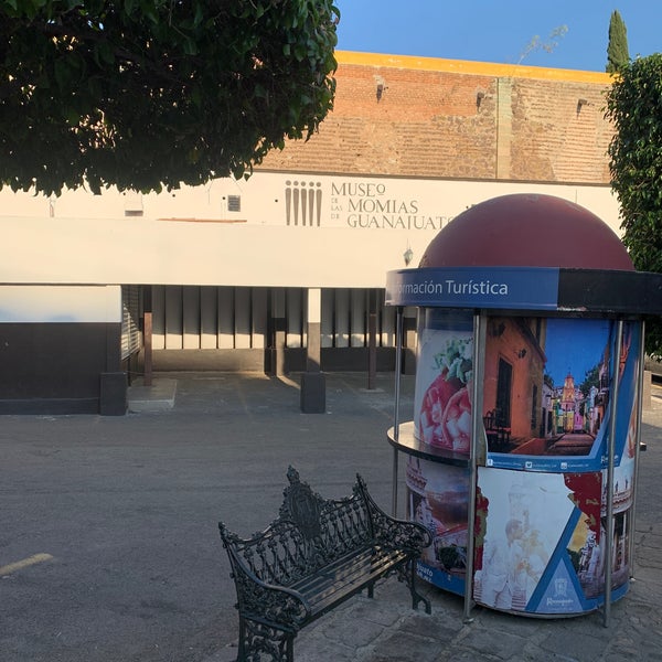 Foto scattata a Museo de las Momias de Guanajuato da Ce$aR T. il 11/13/2020