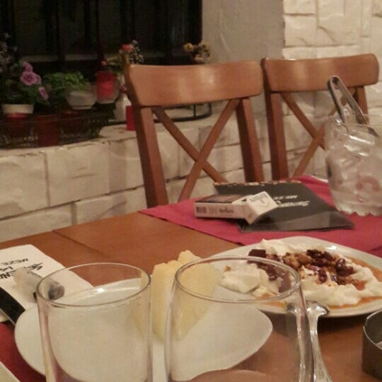 Photo taken at Şehbender 14 Restaurant by Hakkı B. on 10/27/2015