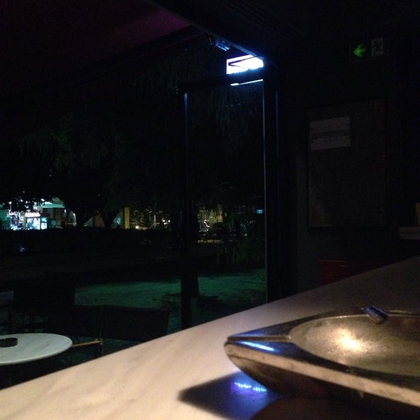 Foto tirada no(a) Café Del Bar por G B. em 10/22/2014