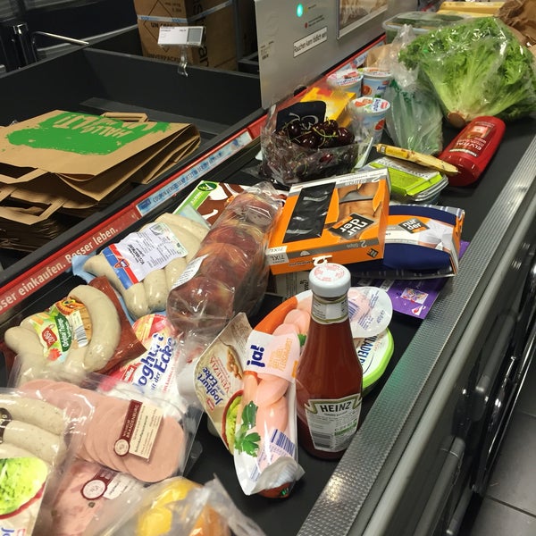 Rewe Center Weidenpesch Neusser Str 665