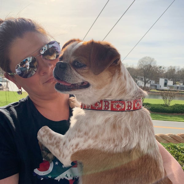 3/29/2019 tarihinde Zac W.ziyaretçi tarafından Eddie&#39;s on Lake Norman'de çekilen fotoğraf