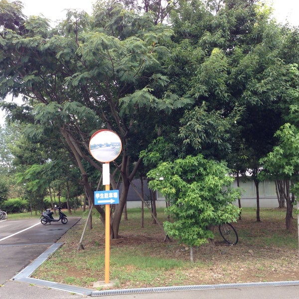 金沢工業大学 やつかほリサーチキャンパス Universidade 金沢工業大学 やつかほリサーチキャンパス Universidade