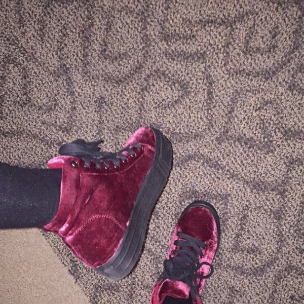 Aldo Sale Shop Now Closed Shoe Store In Chicago