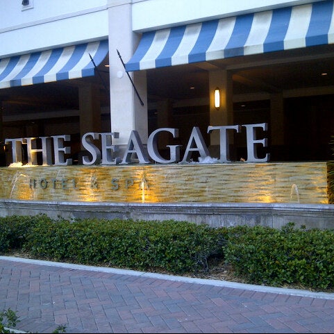Das Foto wurde bei The Seagate Hotel &amp; Spa von Carolyn K. am 6/18/2013 aufgenommen