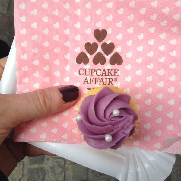 รูปภาพถ่ายที่ Cupcake Affair โดย Mary K. เมื่อ 11/7/2013
