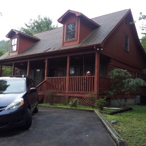 Photos At Black Bear Crossing A Cabin Vacation Rental In Pigeon